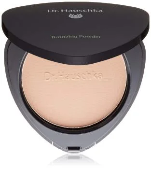 Пудра для лица с бронзовым эффектом Bronzing Powder Dr. Hauschka
