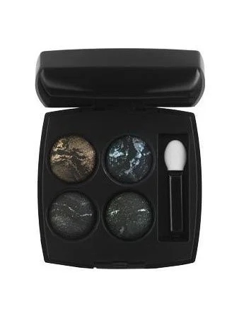Палетка теней для век 4 оттенка Multi-Effect Quadra Eyeshadow (E09BC23, 06, Hepbum, 4*0,8 г)