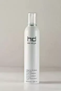 Мусс для придания объема и блеска сильной фиксации Hd Volume & Shine Mousse FarmaVita 300 мл Мусс для придания объема и блеска сильной фиксации Hd Volume & Shine Mousse FarmaVita 300 мл