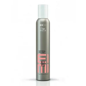 Пена для укладки легкой фиксации Natural Volume Wella 300 мл
