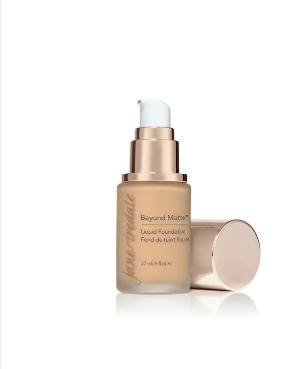 Тональная основа-флюид Beyond Matte Liquid Foundation