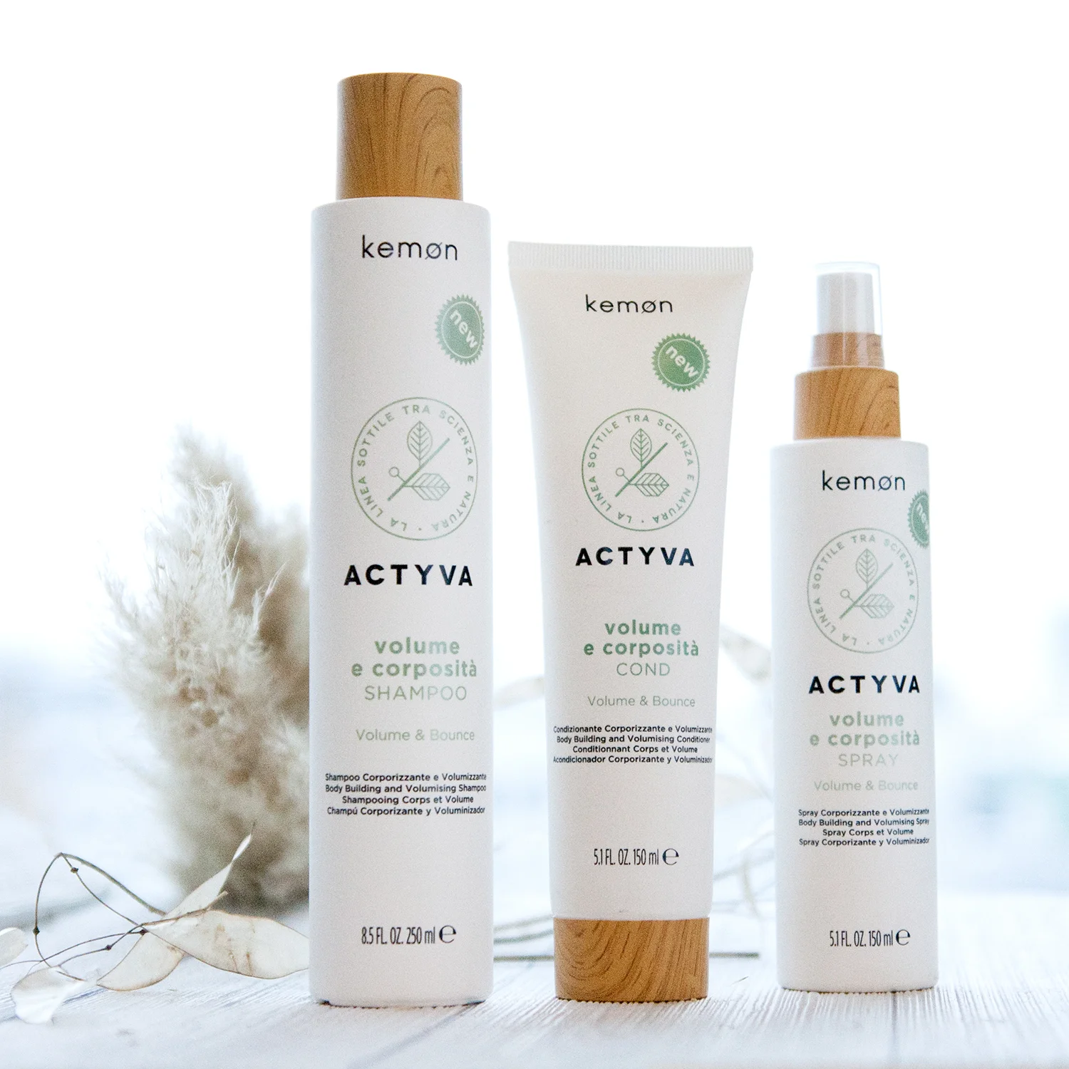 Шампунь для придания объема и утолщения тонким волосам Volume e Corposità Shampoo Velian