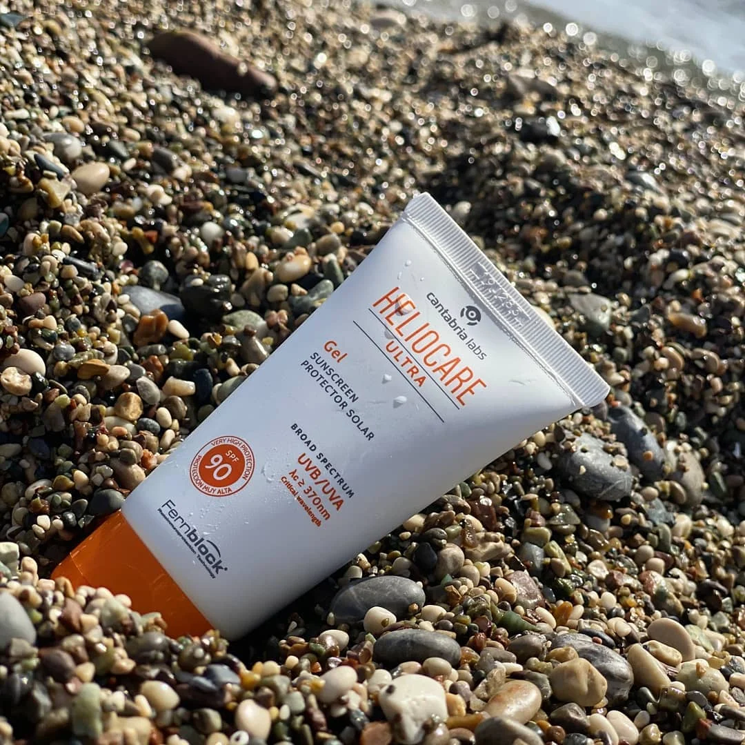 Солнцезащитный гель для нормальной и жирной кожи с СЗФ 90 Heliocare Ultra Gel SPF 90 Sunscreen