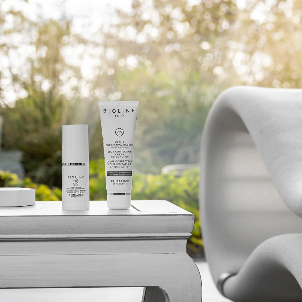 Осветляющий дневной крем 3в1 Spf30 Primaluce Exfo&white Spot Correction Cream Triple Action Spf30