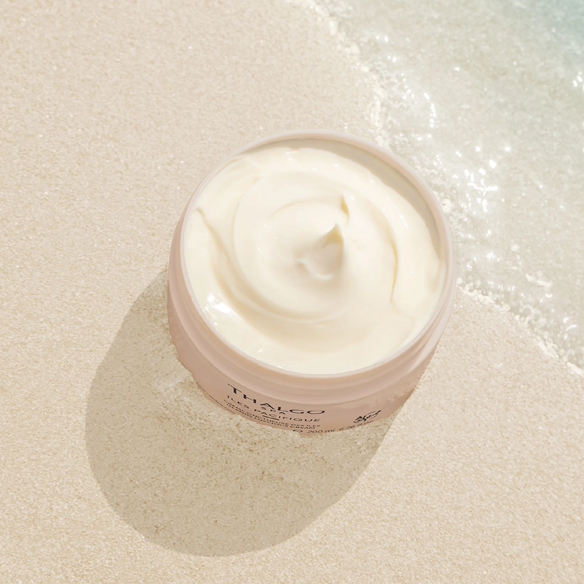 Шелковистый крем для тела Экзотические Острова Iles Pacifique