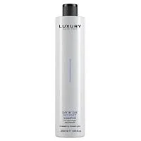 Шампунь разглаживание и выпрямление Day by Day No Frizz Shampoo Green Light