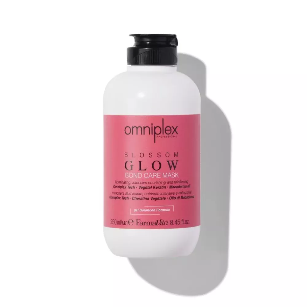 Маска с технологией Omniplex Blossom Glow