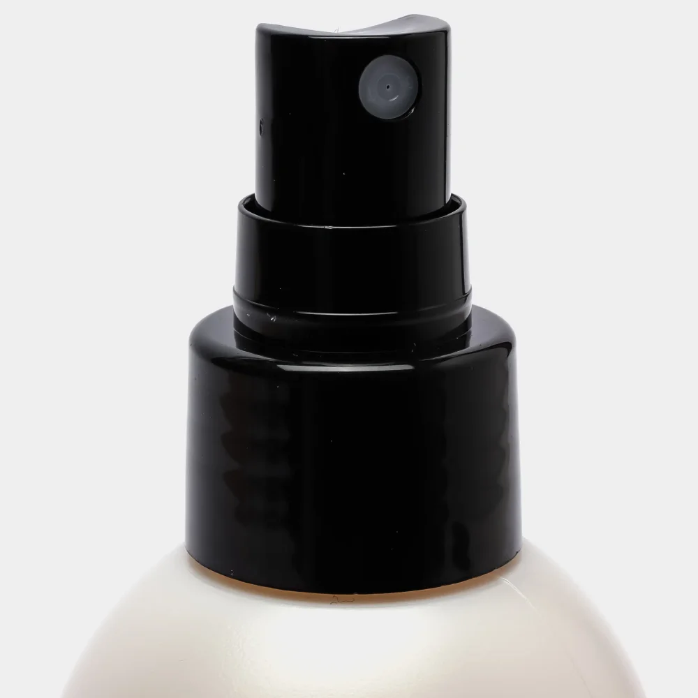 Двухфазная сыворотка-уход для окрашенных волос Rich Color