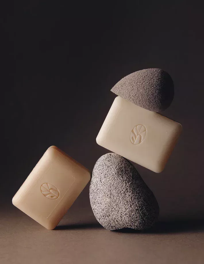 Твердый шампунь для ежедневного применения Увлажнение Moisturizing Solid Shampoo