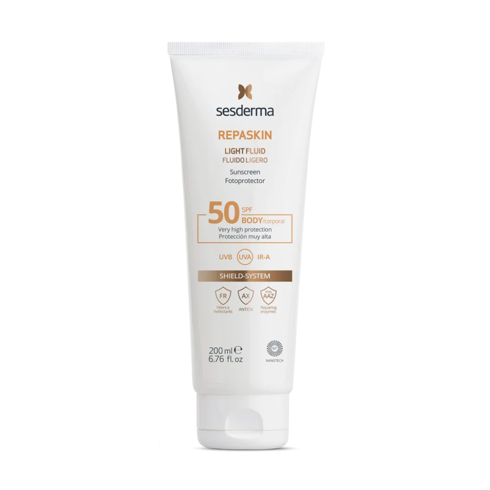Нежный солнцезащитный флюид для тела Repaskin Silk SPF 50