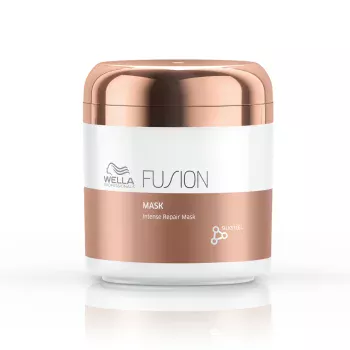 Интенсивная восстанавливающая маска Fusion Wella 150 мл