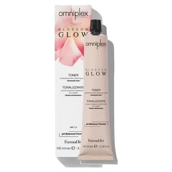 Тонирующий крем Omniplex Blossom Glow Toner FarmaVita
