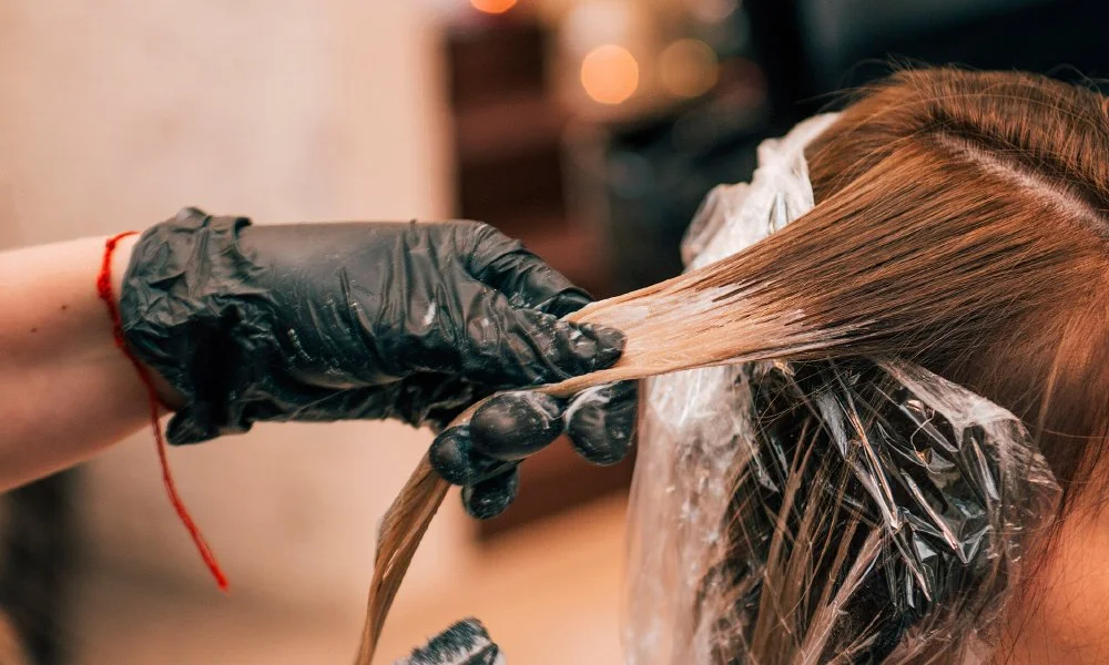 Отличие профессиональной краски для волос от бытовой Kosmetika-proff.ru