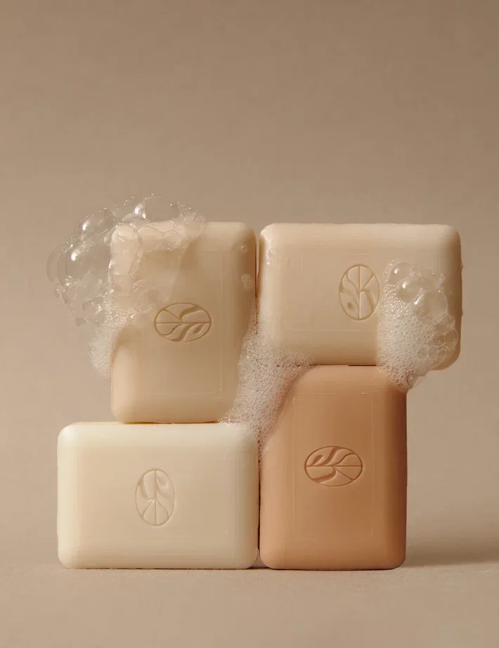 Твердый шампунь для ежедневного применения Увлажнение Moisturizing Solid Shampoo