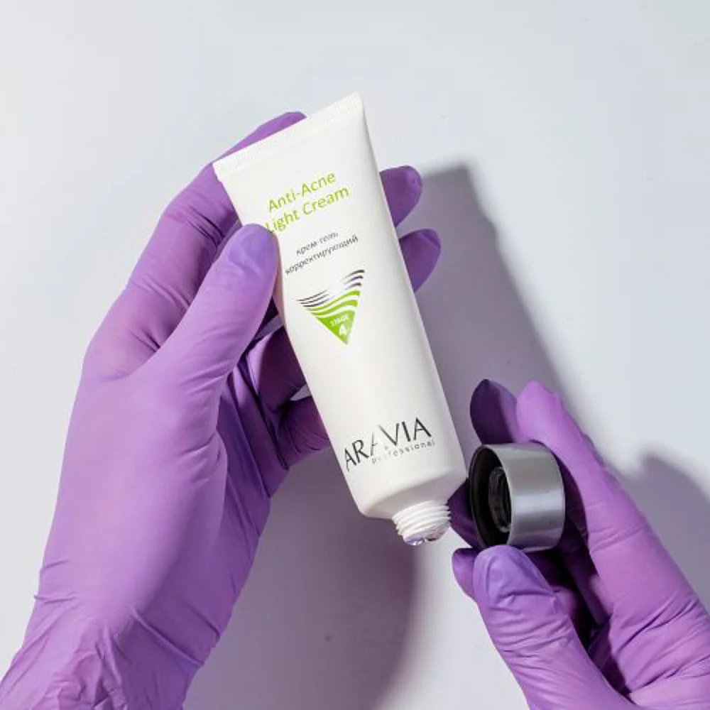 Крем-гель корректирующий для жирной и проблемной кожи Anti-Acne Light Cream