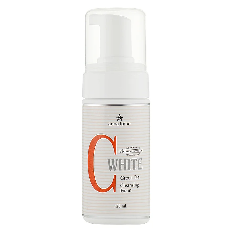 Очищающая пенка с экстрактом зеленого чая Green Tea Cleansing Foam C-White