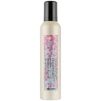 Увлажняющий мусс More Inside для упругих четко очерченных локонов - Curl Mosturizing Mousse Davines