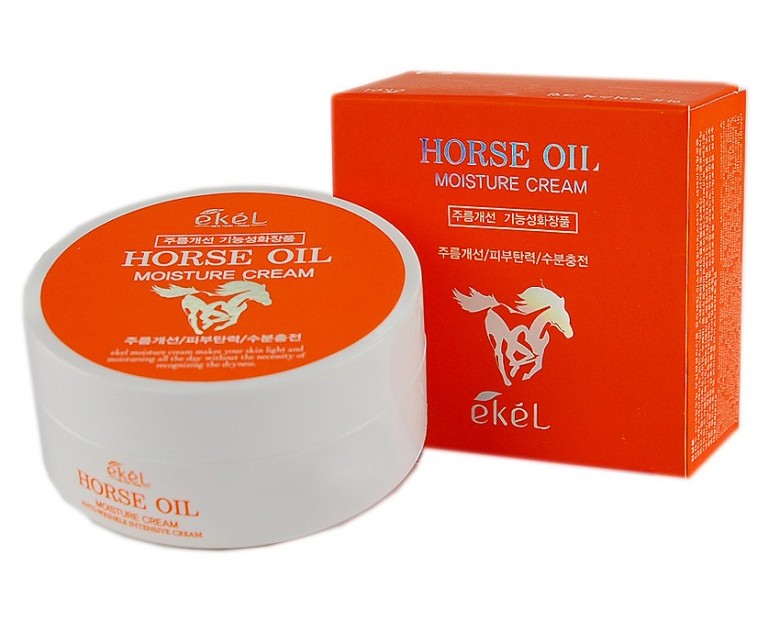 Увлажняющий крем с экстрактом лошадиного жира Ekel Horse Oil Moisture Cream