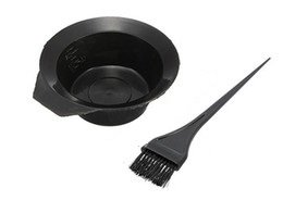 Миска с кисточкой для краски