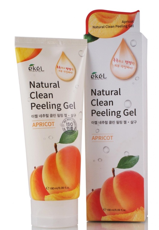 Пилинг-скатка с экстрактом абрикоса Ekel Apricot Natural Clean Peeling Gel