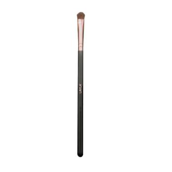 Кисть для теней с коротким ворсом №109 Take & Shade Layla Cosmetics 1 шт