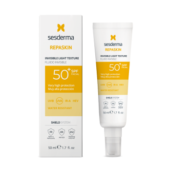 Средство солнцезащитное сверхлегкое для лица SPF50 Repaskin Sesderma 50 мл
